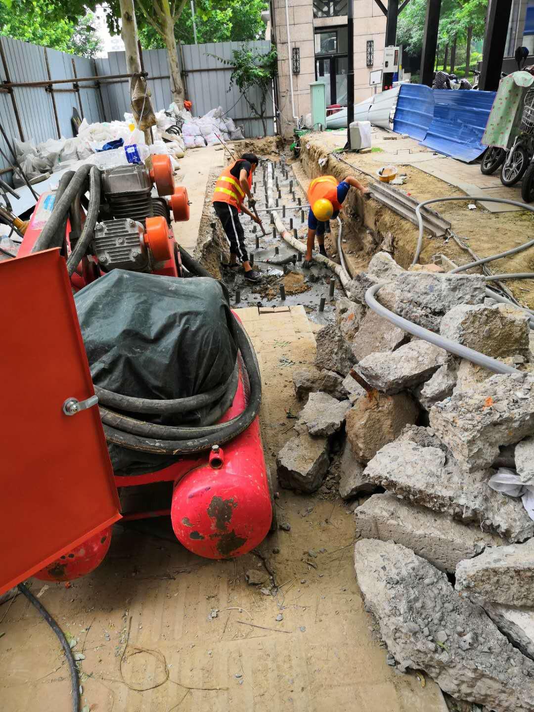 毕节地基加固解决房子的地基下沉问题